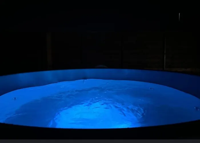 Croaziera Exclusivista Úszó hotel *